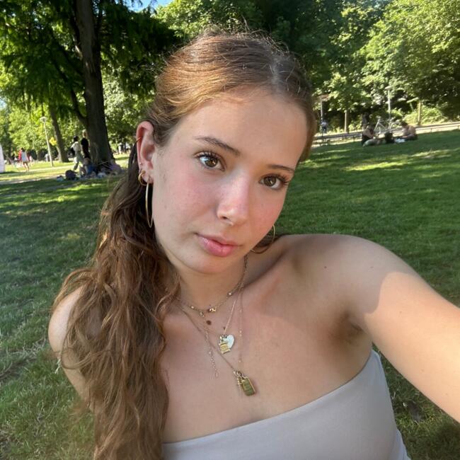 Babysitter in Barcelona: Laia