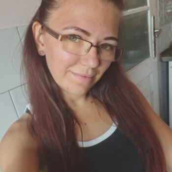 Babysitter in Erdőkürt: Tímea