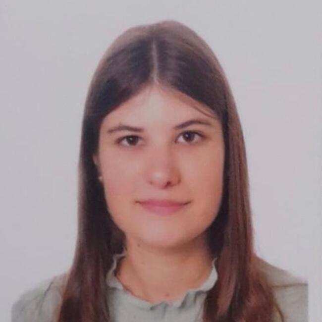 Babysitter in The Hague: Laia