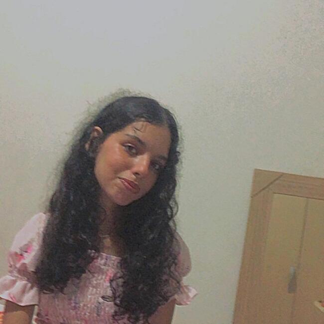 Babysitter in Ji Paraná: Vitória