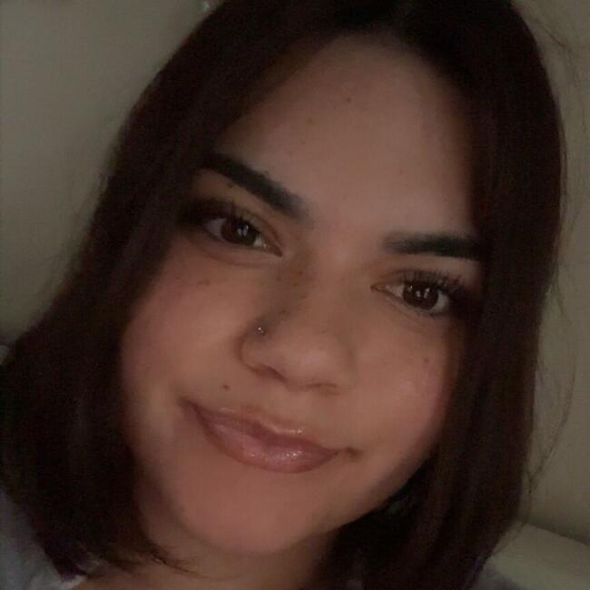 Babysitter in Sydney: Ebony