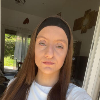 Baby-sitter Saint-Égrève: Clara