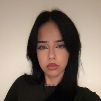 Babysitter in Saône: Ana