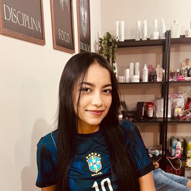 Babá em Araguaína: Victoria