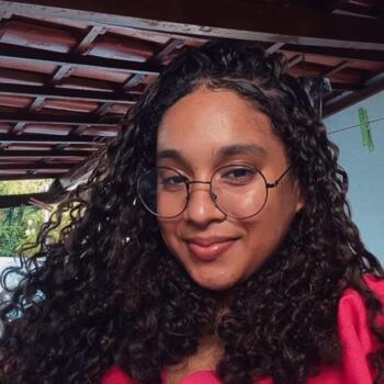 Babá em Rio Largo: Mariana