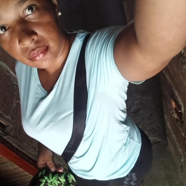Babysitter in Cartagena: Kelly yojana