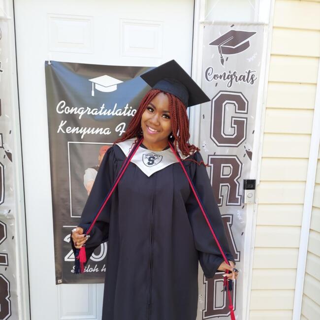 Babysitter in Snellville: Yuna