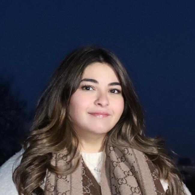 Babysitter in Syracuse: Erika