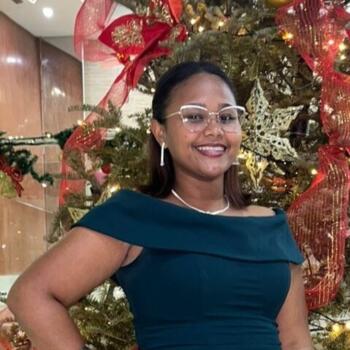 Babysitter Panama City: Eunice