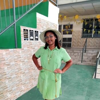 Babysitter in Panama City: Eunice