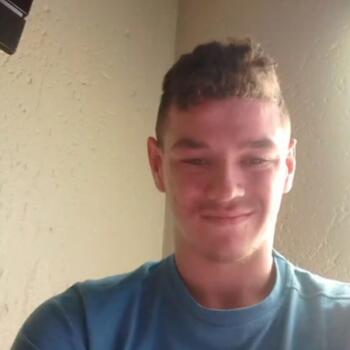 Babysitter Jeffreys Bay: Glen