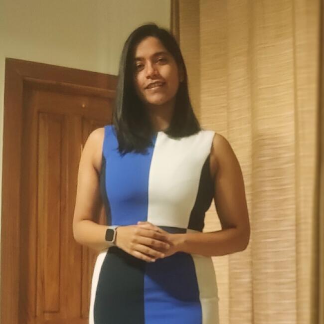 नोएडा में बेबीसिटिंग की नौकरी: Sneha Upadhyay