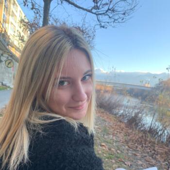 Babysitter a Pravisdomini: Viola