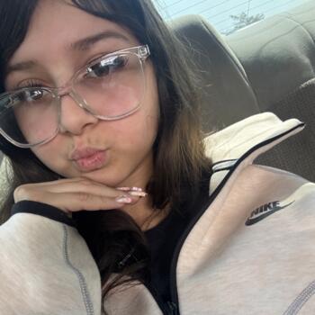 Babysitter in Victorville: Jocelyn