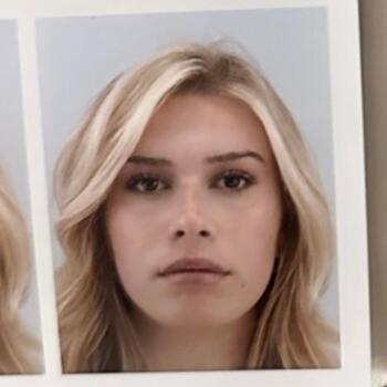 Babysitter in Aubagne: Elina