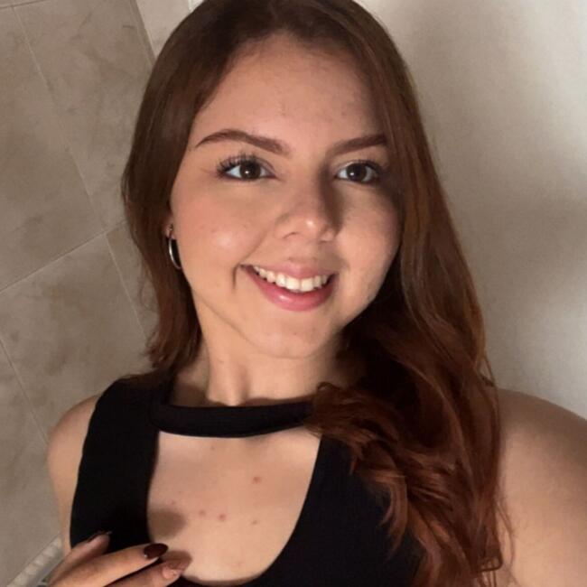 Babysitter in Medellín: Valeria