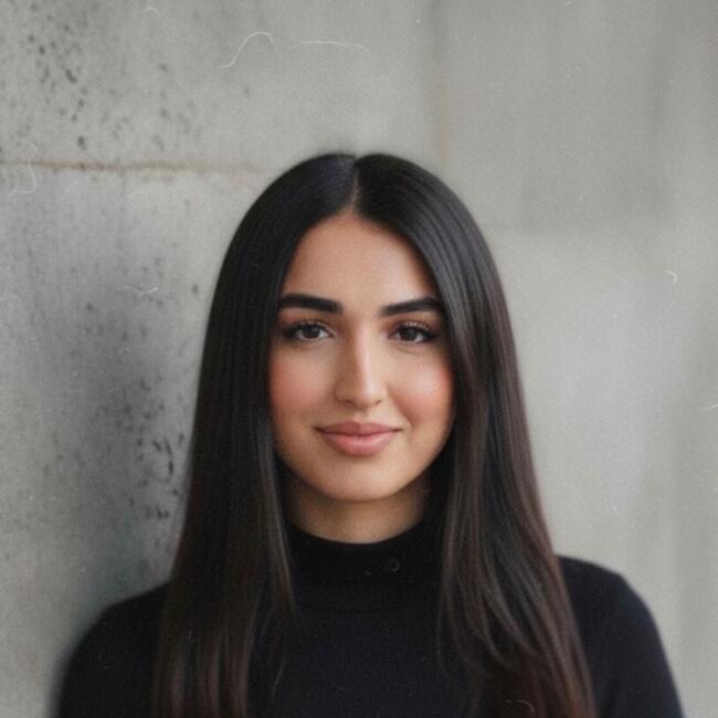 Babysitter in Montreuil: María