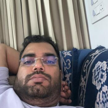 माता-पिता पुणे: Navnit