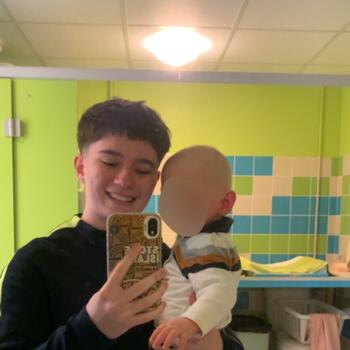 Babysitter in Arras: Bryan