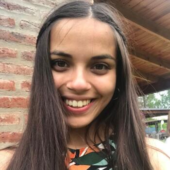 Babysitter in Pilar: Luchii