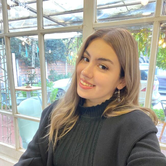 Niñera en Linares: Crishma