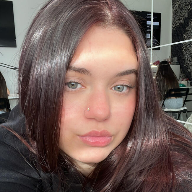 Babysitter in Luxembourg: Bruna