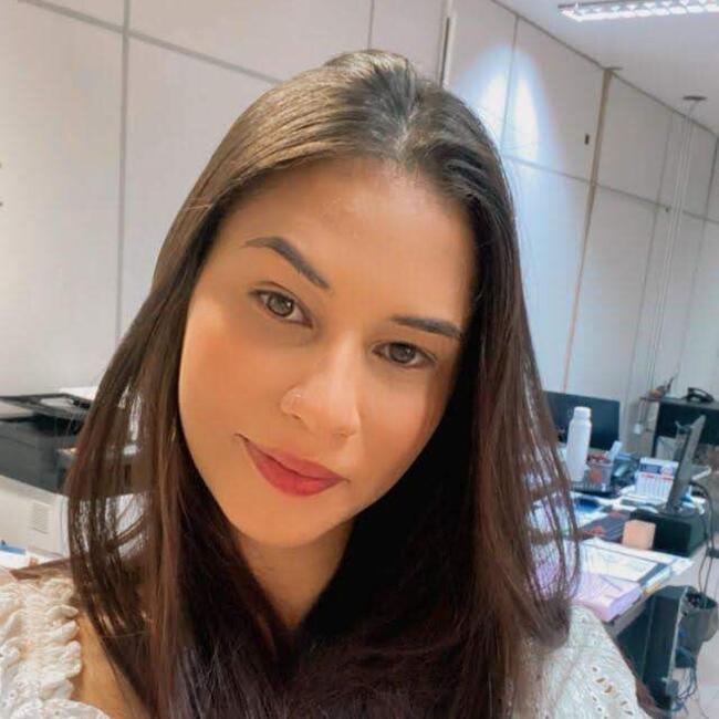 Babysitter in Fortaleza: Luiza