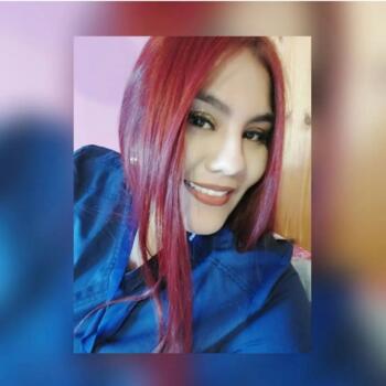 Babysitter in San Carlos: Aylin