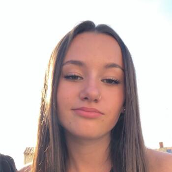 Babysitter in Poussan: Aliyah