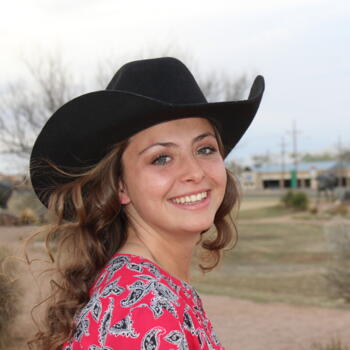 Babysitter in Amarillo: Brianna