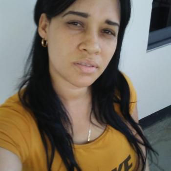 Emprego de babá em Joinville: emprego de babá Annia