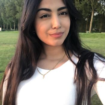 Oppas in Almere: Simran