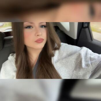 Babysitter in Charleroi: Ilaria