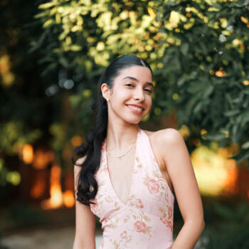 Babysitter Kfar Saba: Nofar