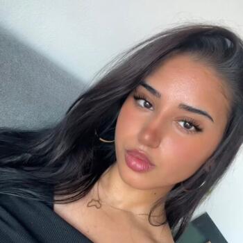 Babysitter in Denia: Salma