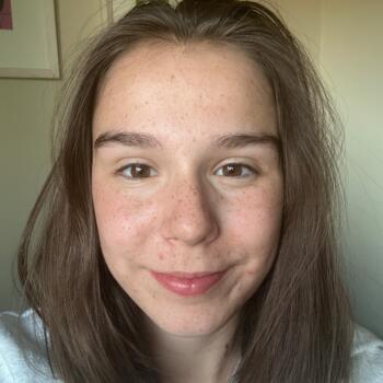 Babysitter in Buckhurst Hill: Louisa