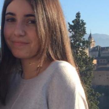 Babysitter Alicante: Andrea