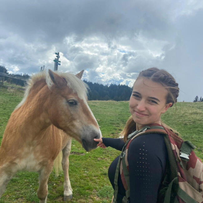 Babysitter in Balaruc-les-Bains: Manon