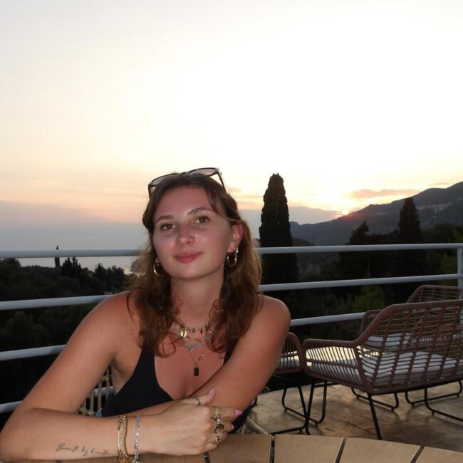 Baby-sitter à Lyon: Anoia