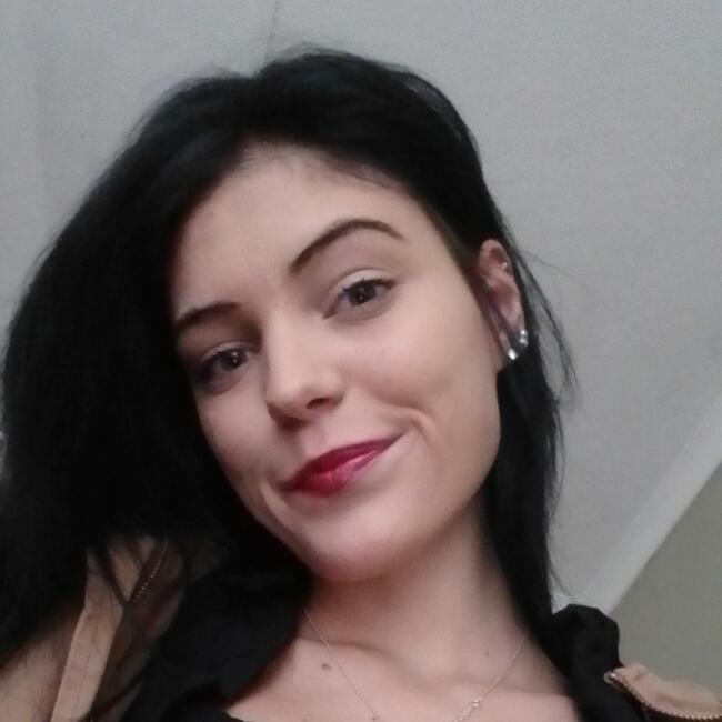 Babysitter in Brakpan: Amy