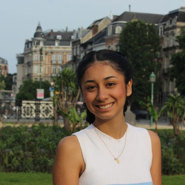 Babysitter in Saint-Gilles/Sint-Gillis: Sarah