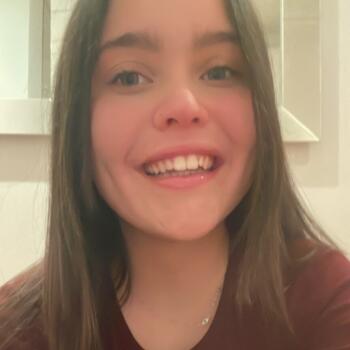 Babysitter in Rimini: Laura