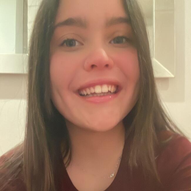 Babysitter in Rimini: Laura