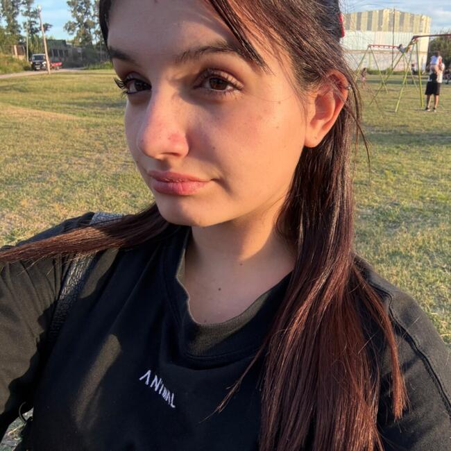 Babysitter in Buenos Aires: Candela