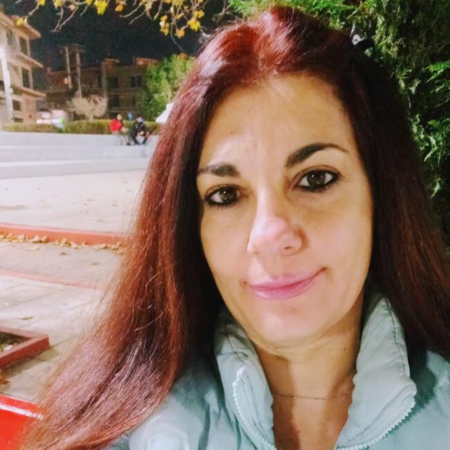 Babysitter in Athens: Ιωαννα