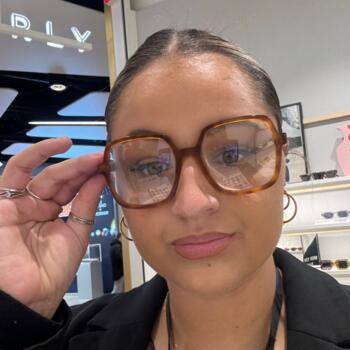 Babysitter in Aubergenville: Celia