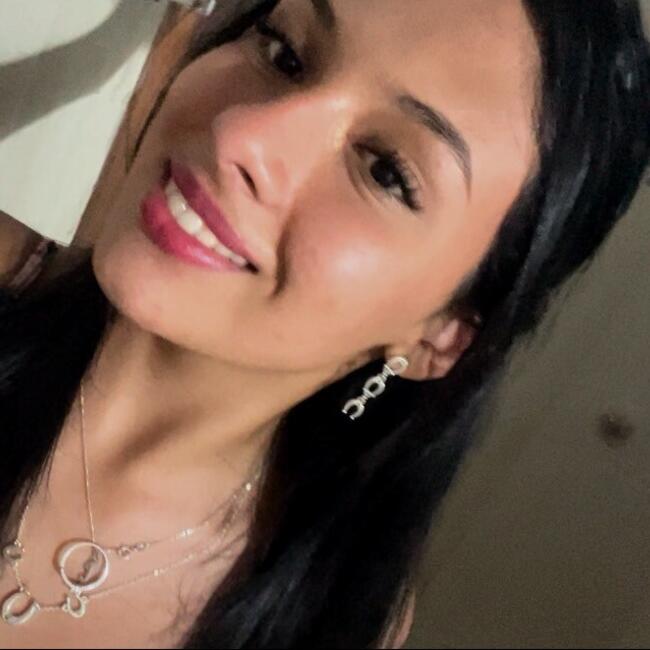 Niñera en Medellín: Valeria