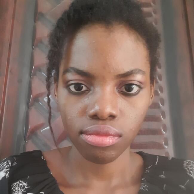 Babysitter in Ibeju: Glory