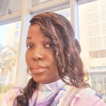 Nanny Dubai: Nakkazi