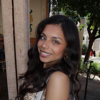Babysitter in San Antonio: Ana
